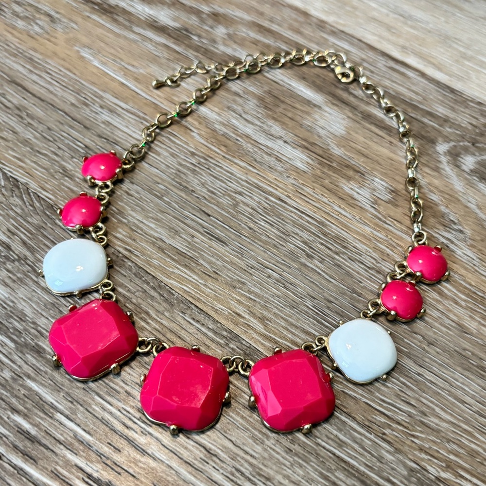 Elegant Pink and White Necklace